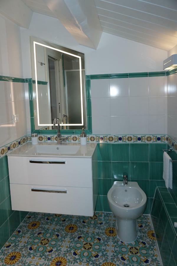 Casa Vacanze Torre Dei Gualtieri